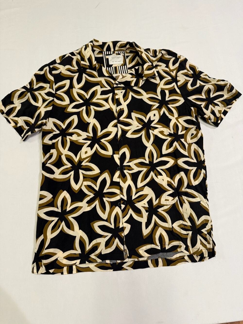 Cactus Man Ricky Singh Mens M Hawaiian Floral Camp Shirt Black Tan Short Sleeve